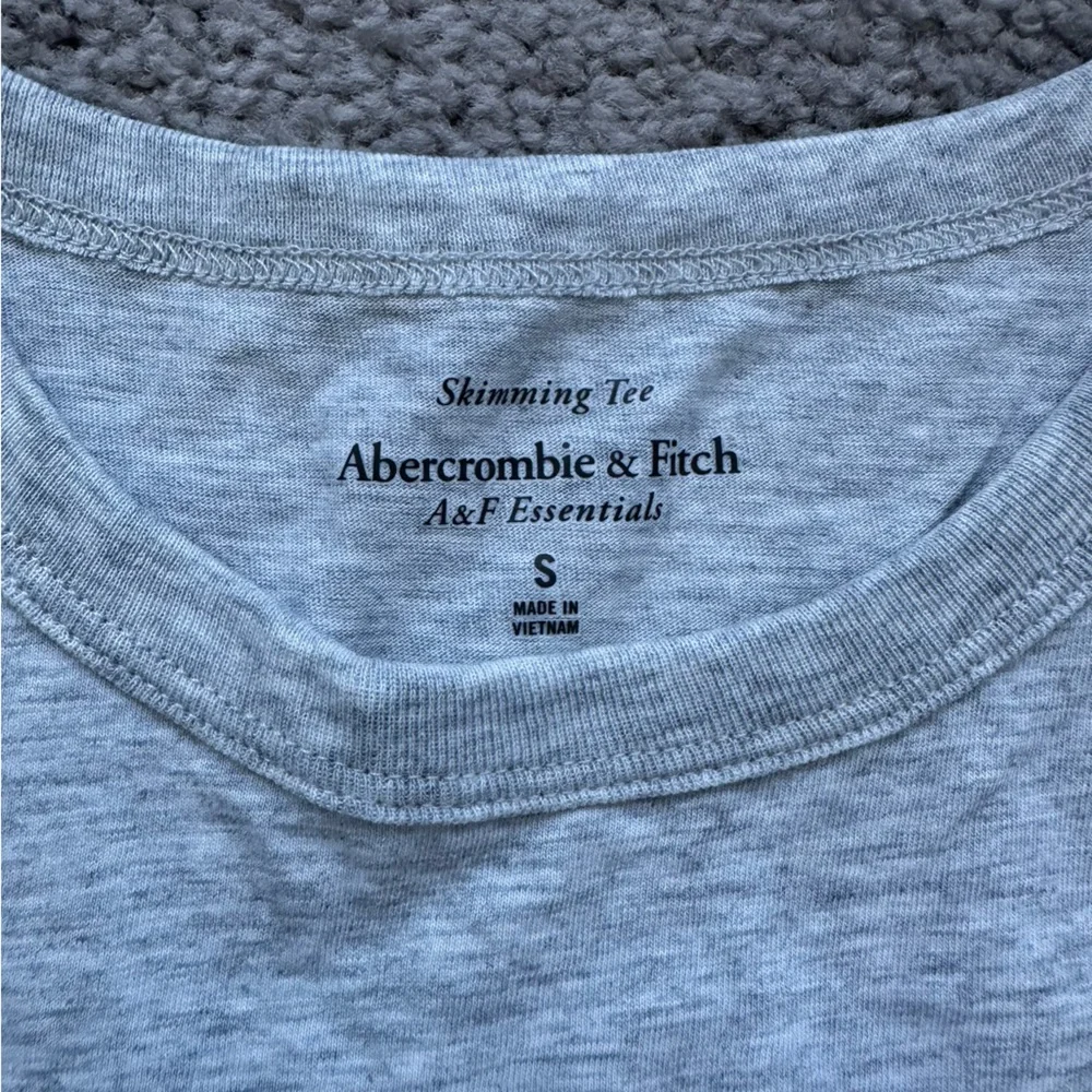 Tee - Picture 2 of 2